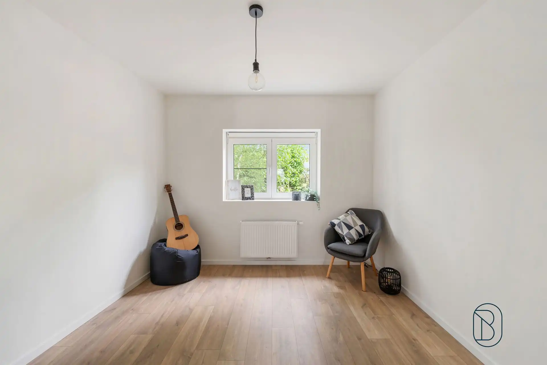 Mooie nieuwbouwwoning met 3 slk en 2 badkamers, + tuin foto 13