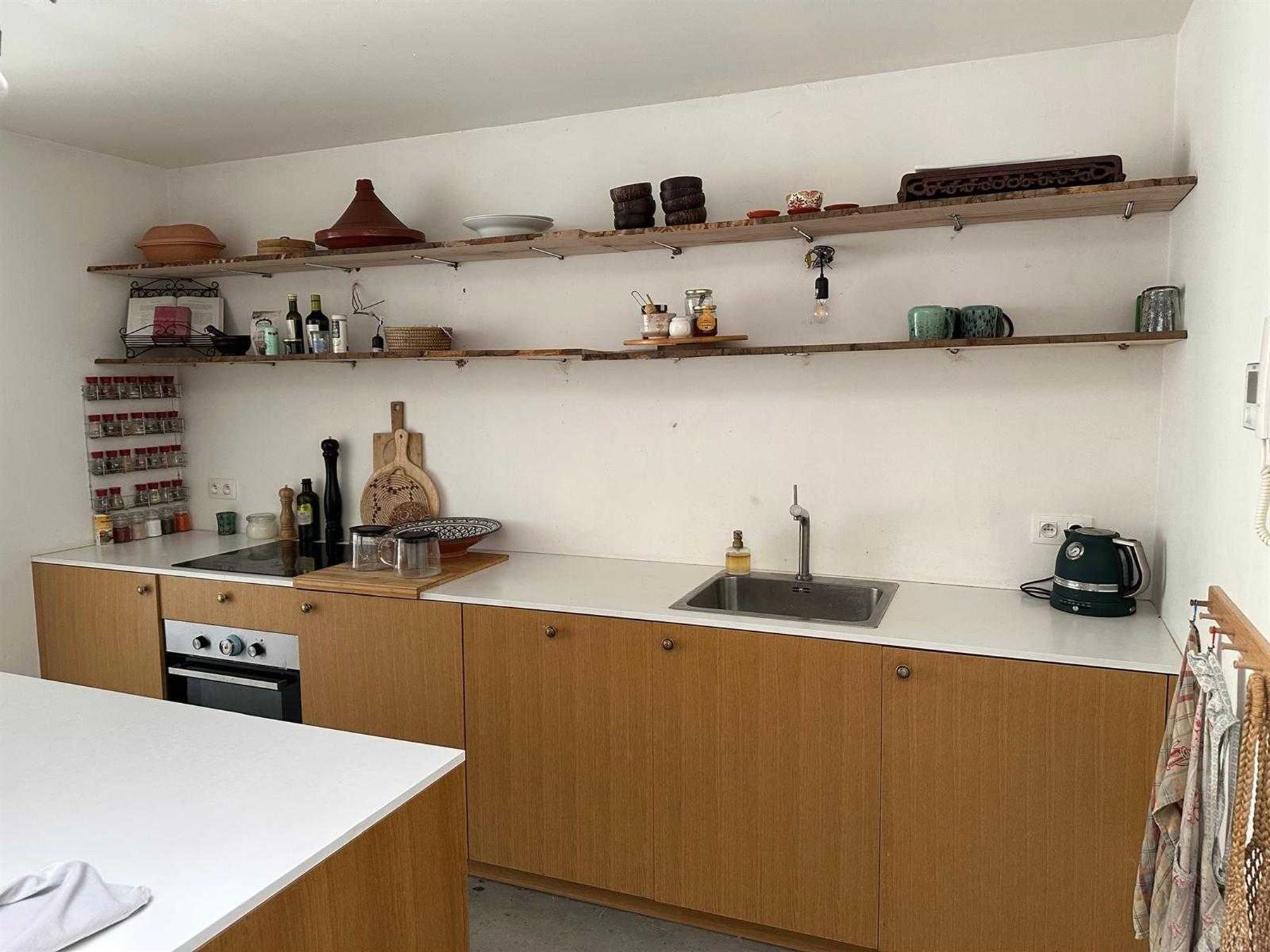 Woning met tuin en 4 slaapkamers! foto 7