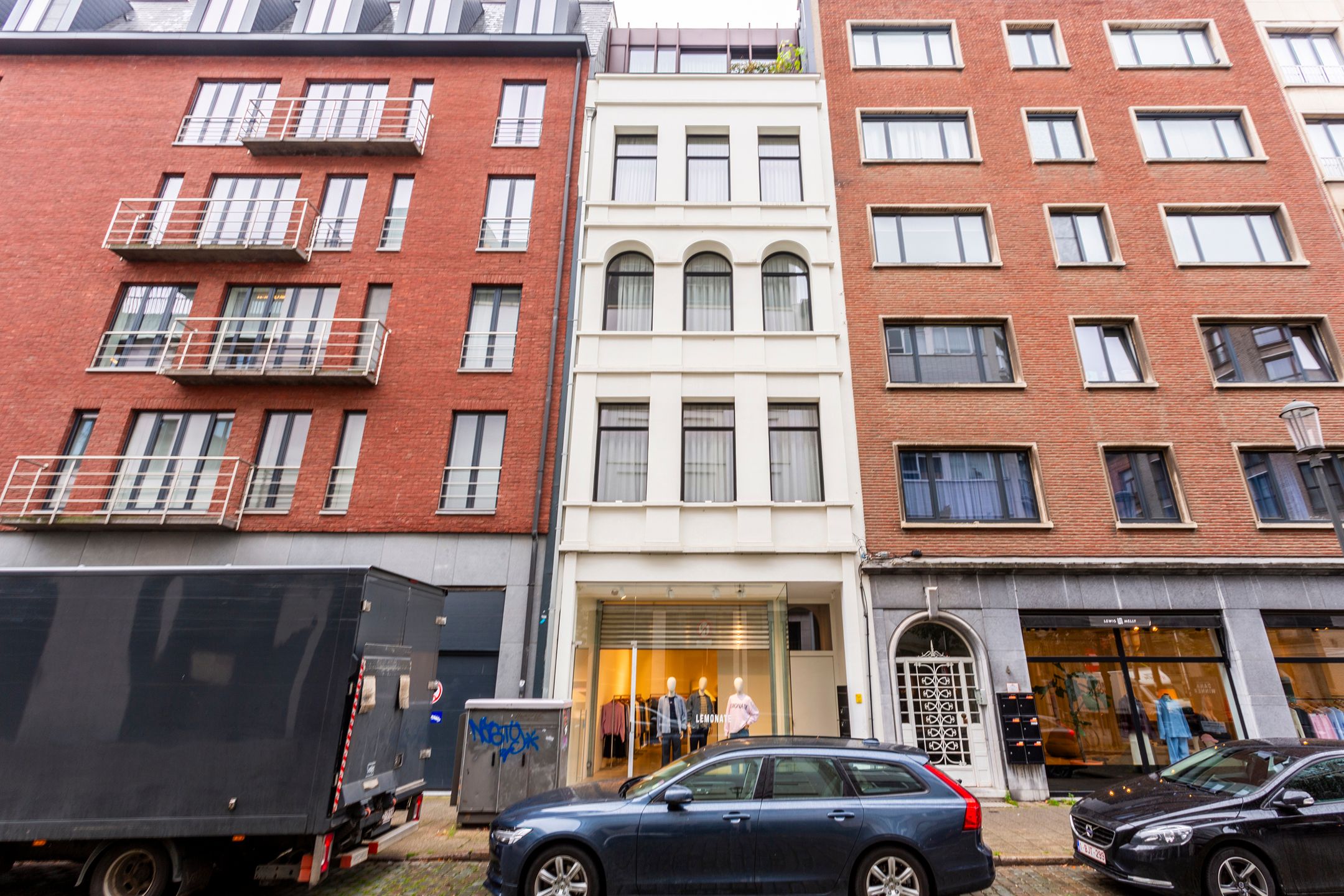 catchy cityloft met zalig terras vlakbij modemuseum foto 3