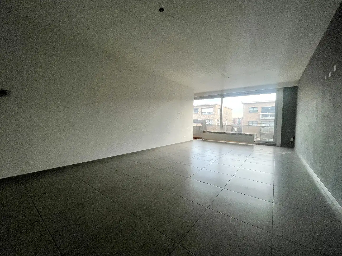 2-slpk appartement met terras en autostaanplaats te Borsbeek foto 3