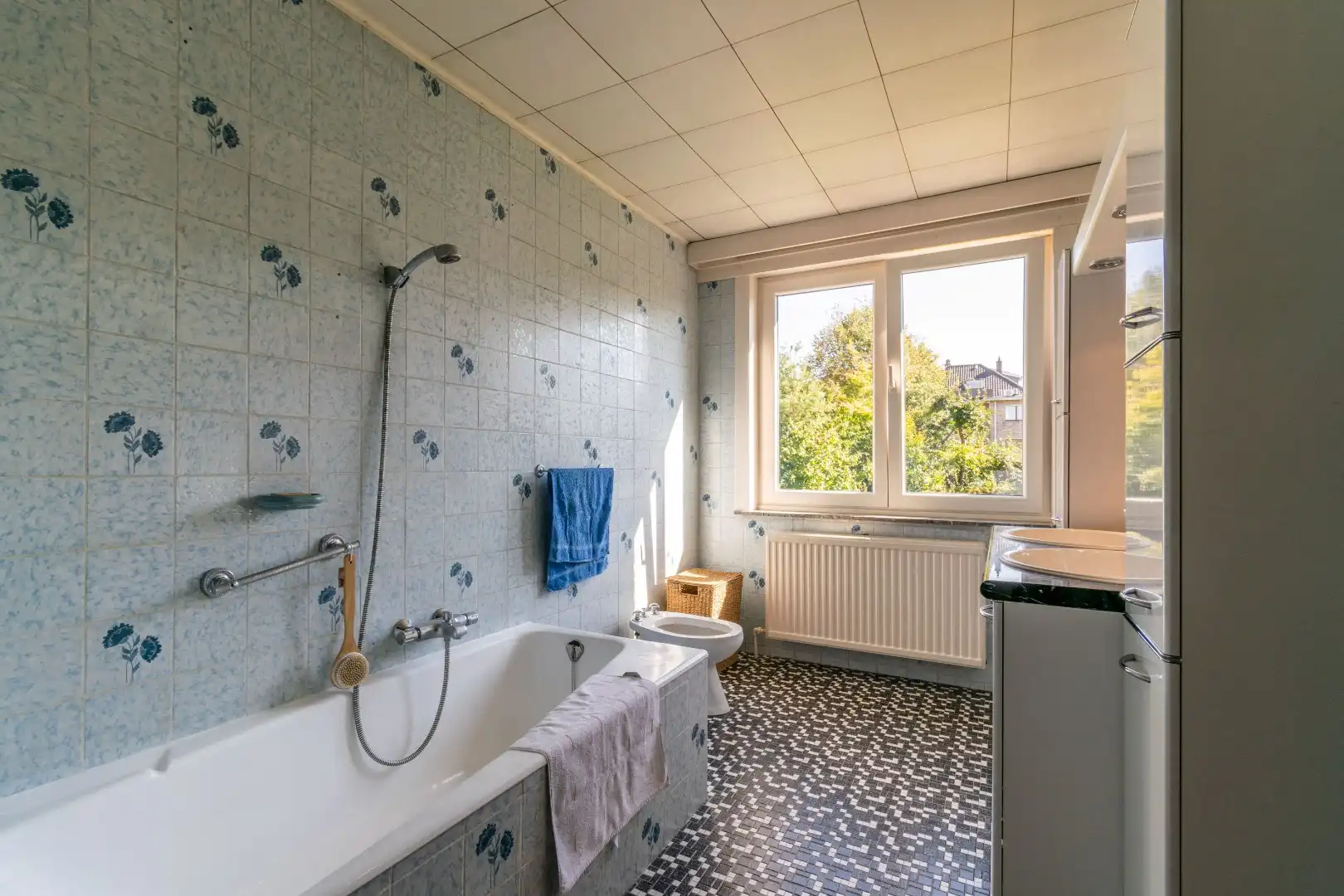 RUIME WONING (EPC: C) MET 3 SLAAPKAMERS, GARAGE & TUIN ! foto 20