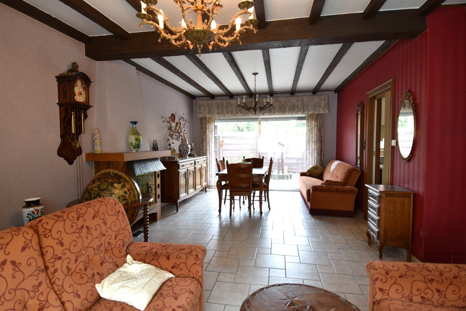 Gelijkvloerse woning in hartje Gullegem, met 2 slaapkamers en tal van troeven foto 2