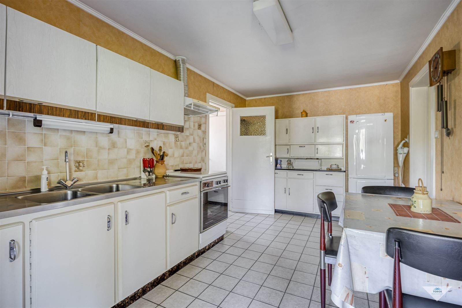 Te renoveren huis op groot perceel foto 8