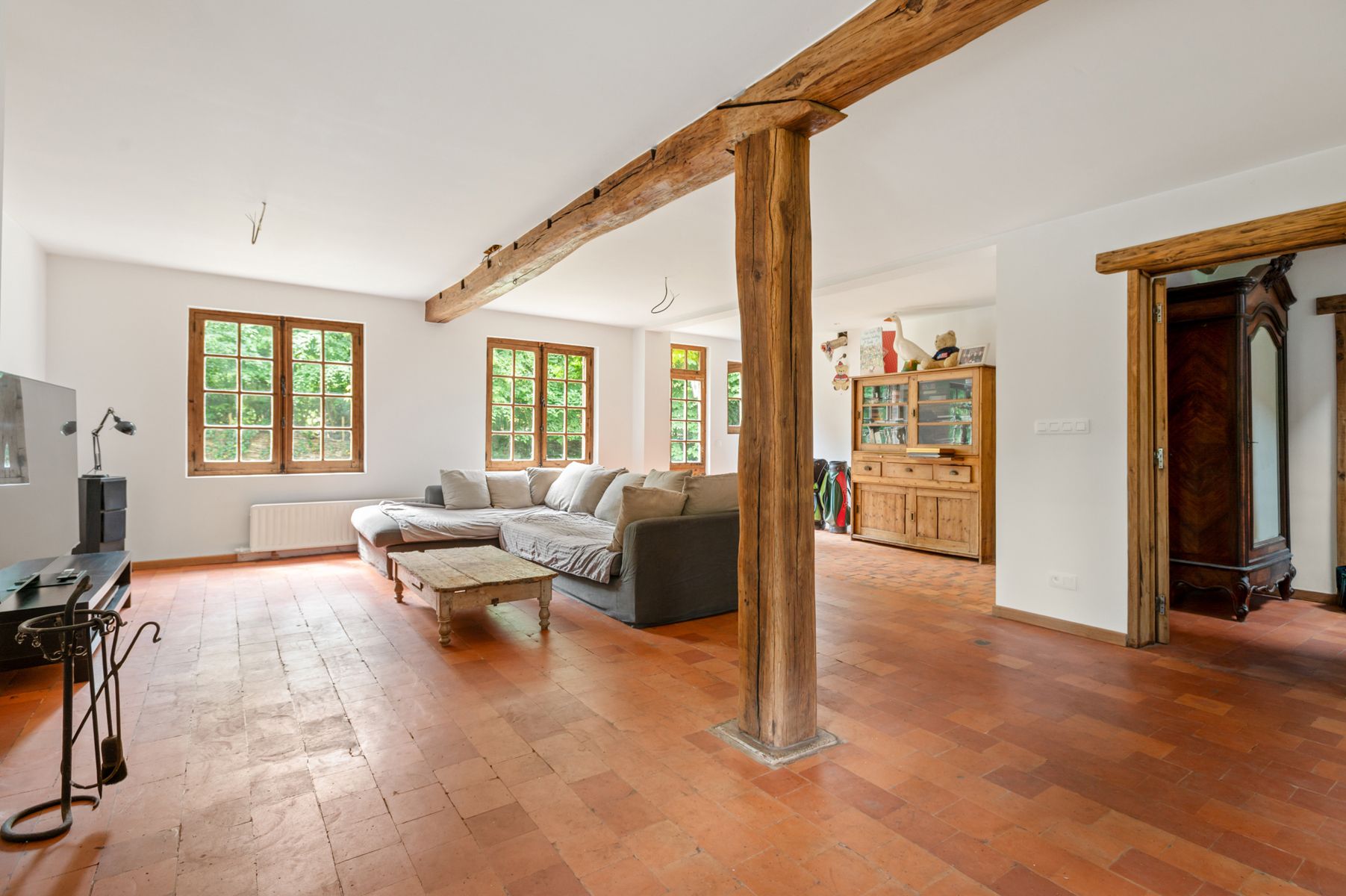 Authentieke hoeve in hartje Halle Zoersel op ca. 2028 m² foto 14
