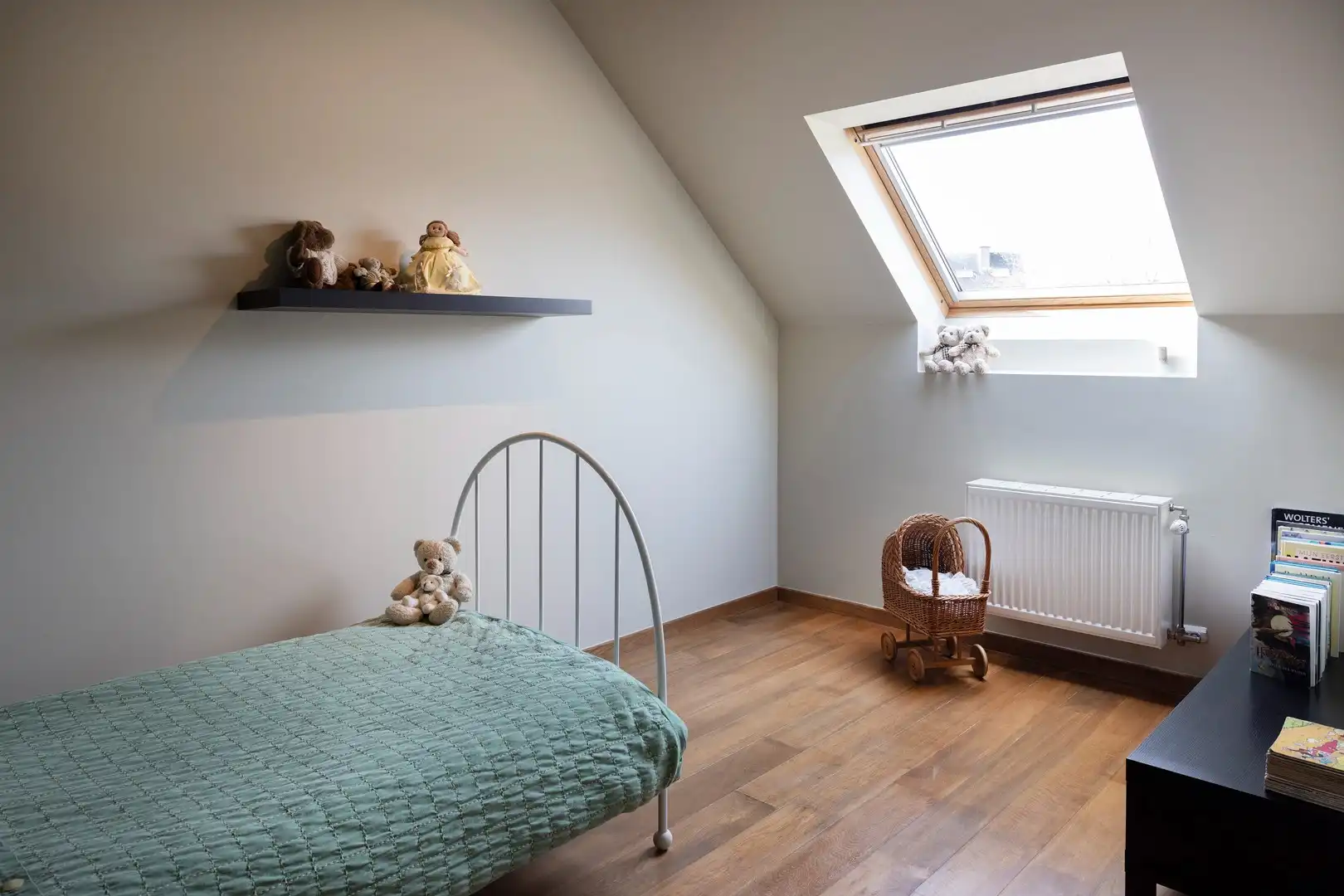 Gezellige stadswoning met zongerichte tuin, garage & parking. foto 10