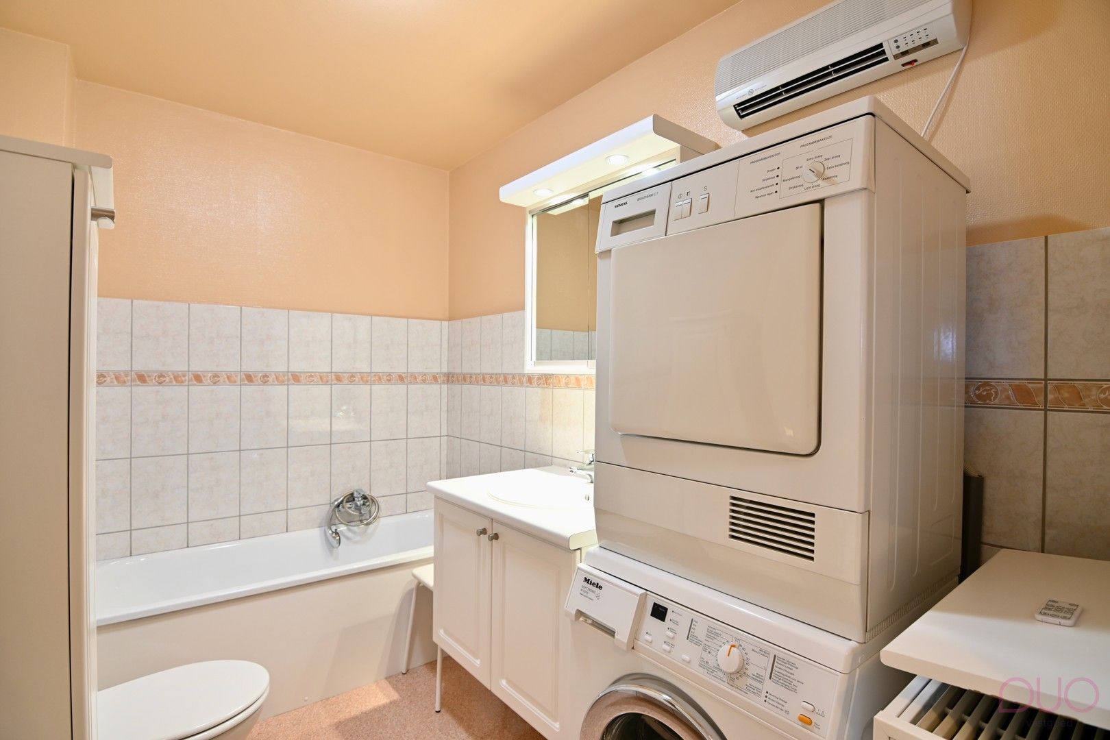 Instapklaar appartement in Truiens stadscentrum met autostaanplaats foto 16