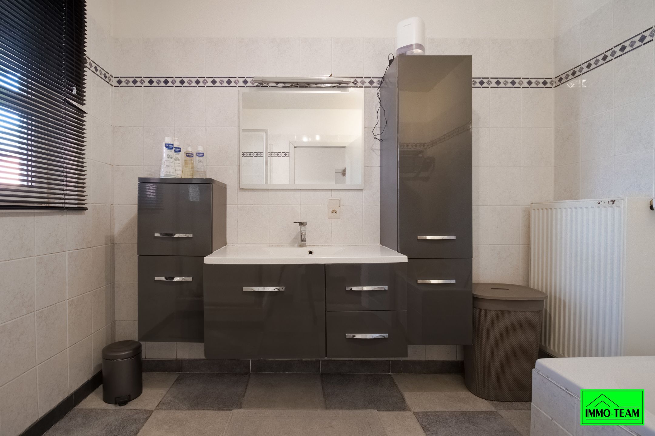 Halfopen gezinswoning met 3 ruime slaapkamers, EPC B foto 13