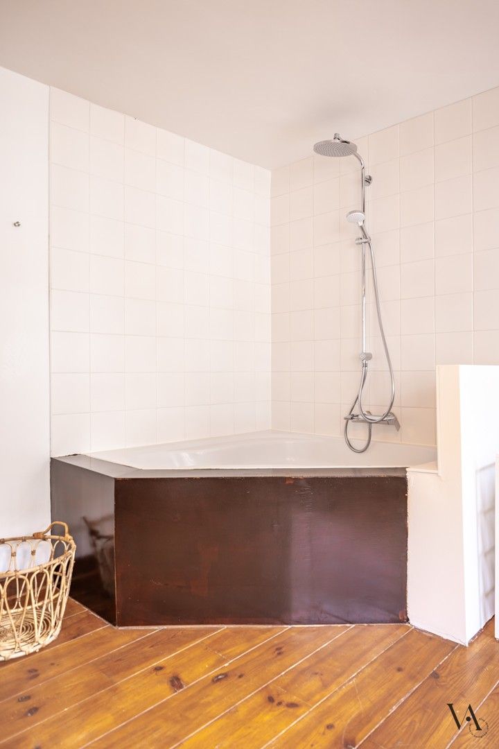 Gerenoveerd duplex appartement in historisch pand foto 6