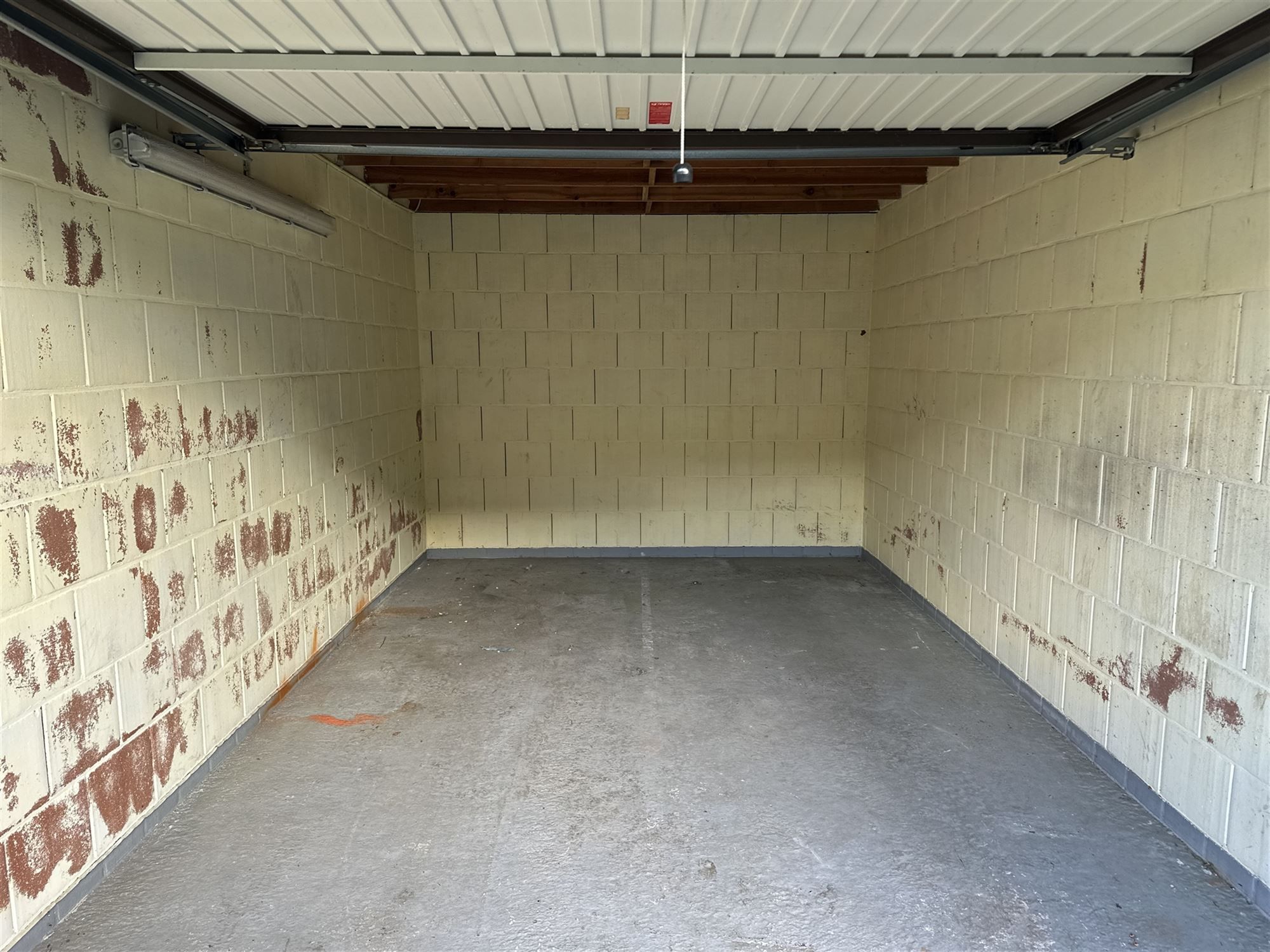  Gelijkvloerse garagebox centrum Bredene - Duinen foto 5