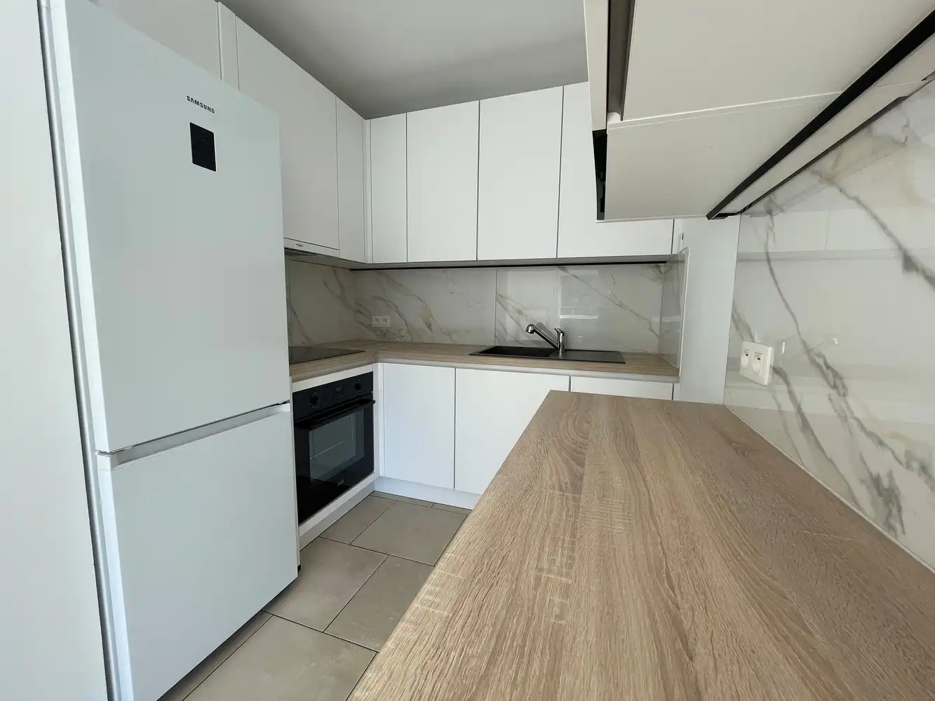 Appartement met zuidwest gericht terras van 28m² + garage foto 5