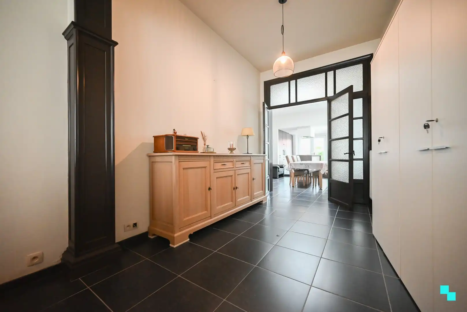 Charmewoning met 2 slaapkamers nabij centrum Wevelgem foto 7