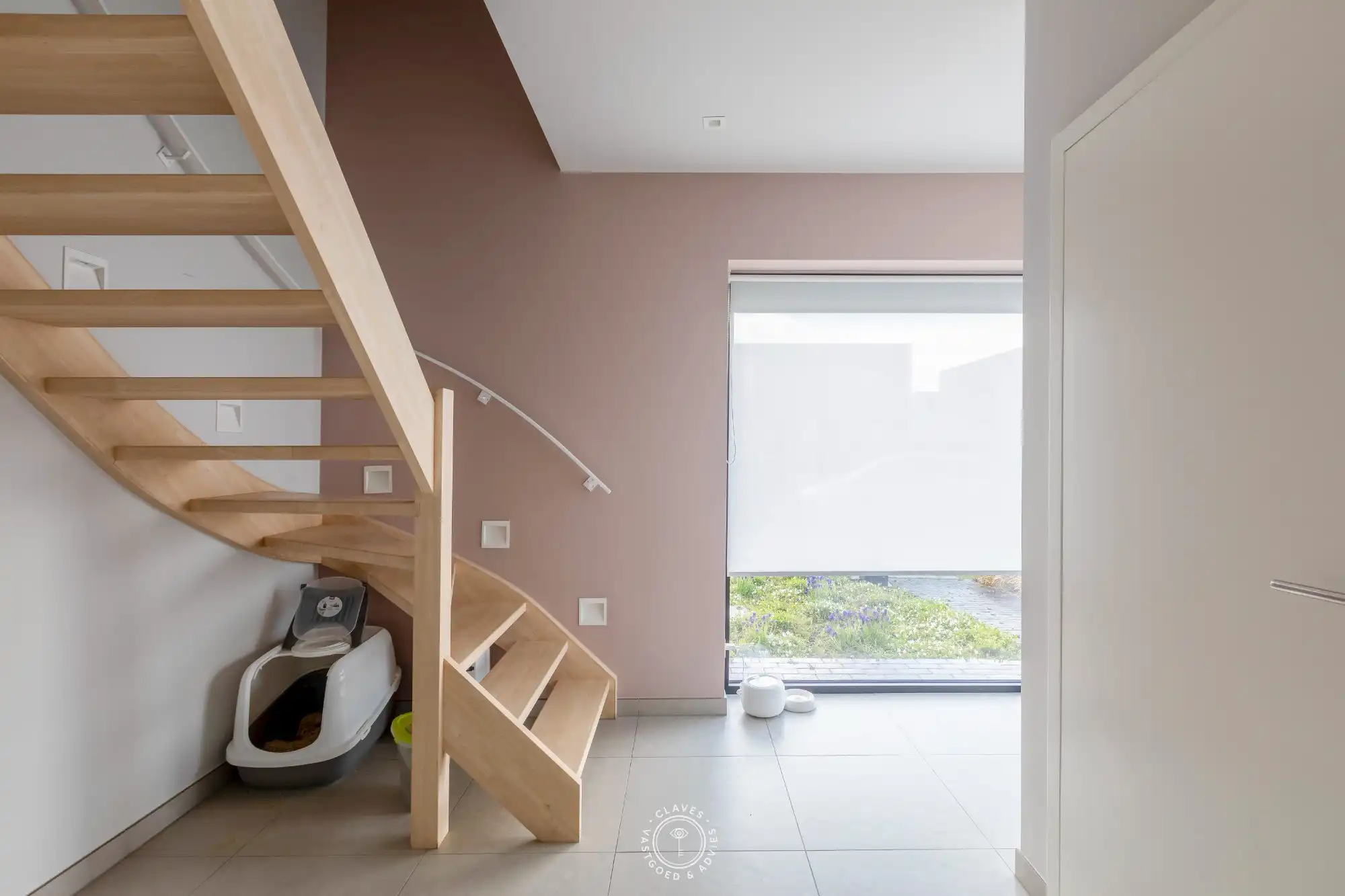 Rustig gelegen nieuwbouwwoning foto 8