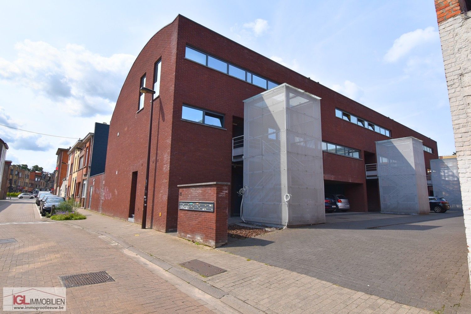 Duplex appartement  met 2 slaapkamers en 2 badkamers foto {{pictureIndex}}