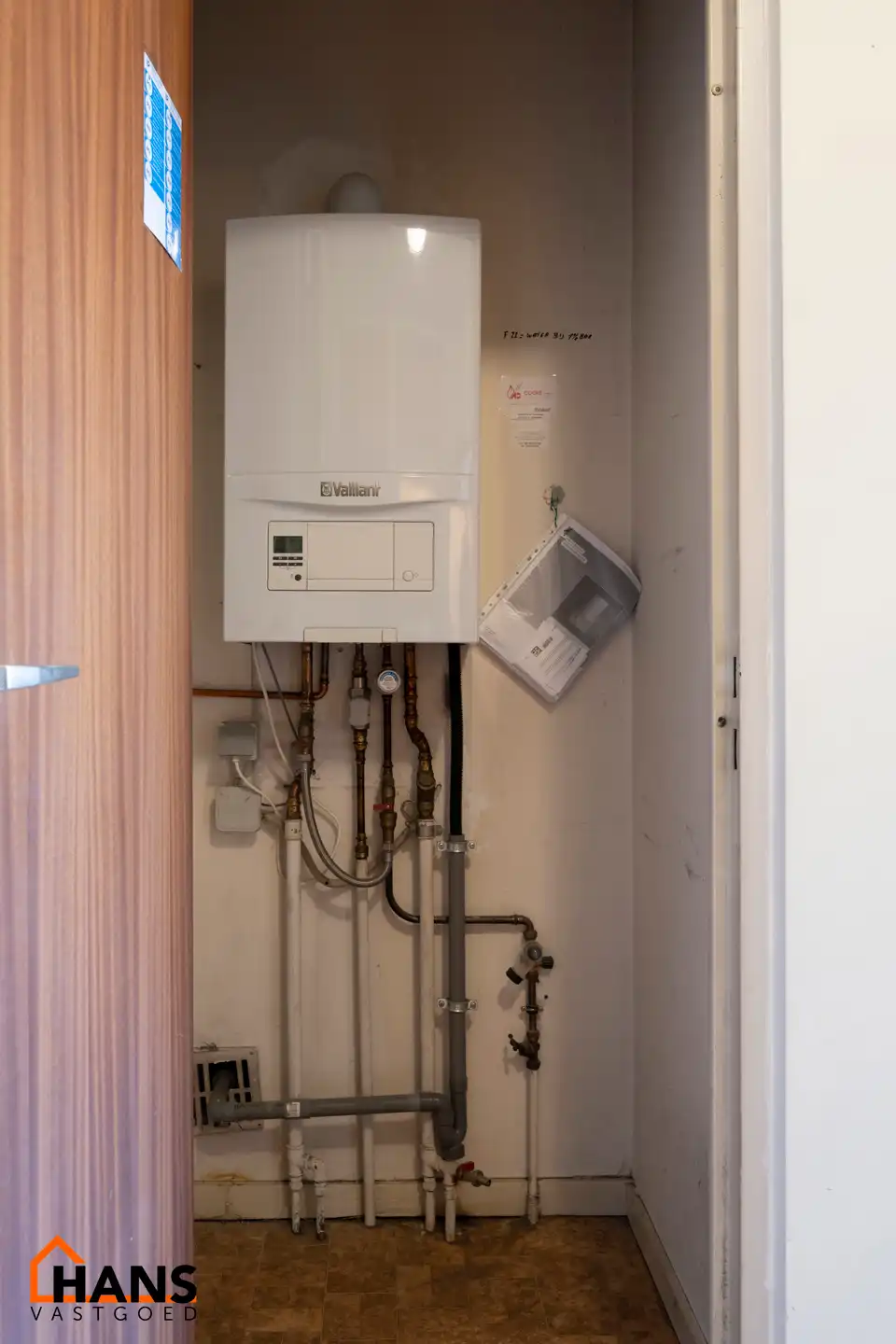 Ruim 2-slaapkamerappartement foto 12