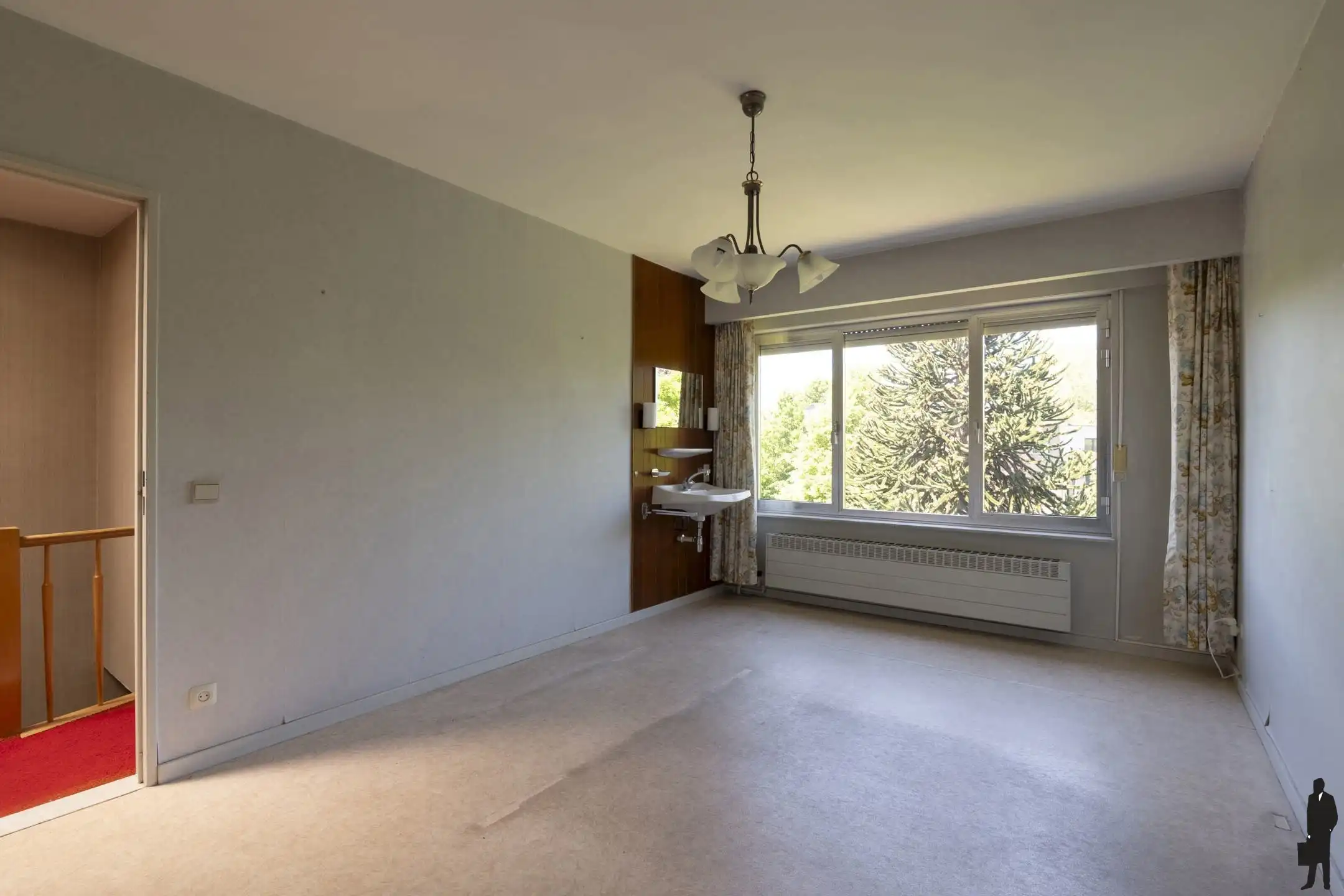 Op te frissen woning met 4 slpk en zuidwestgerichte tuin foto 16