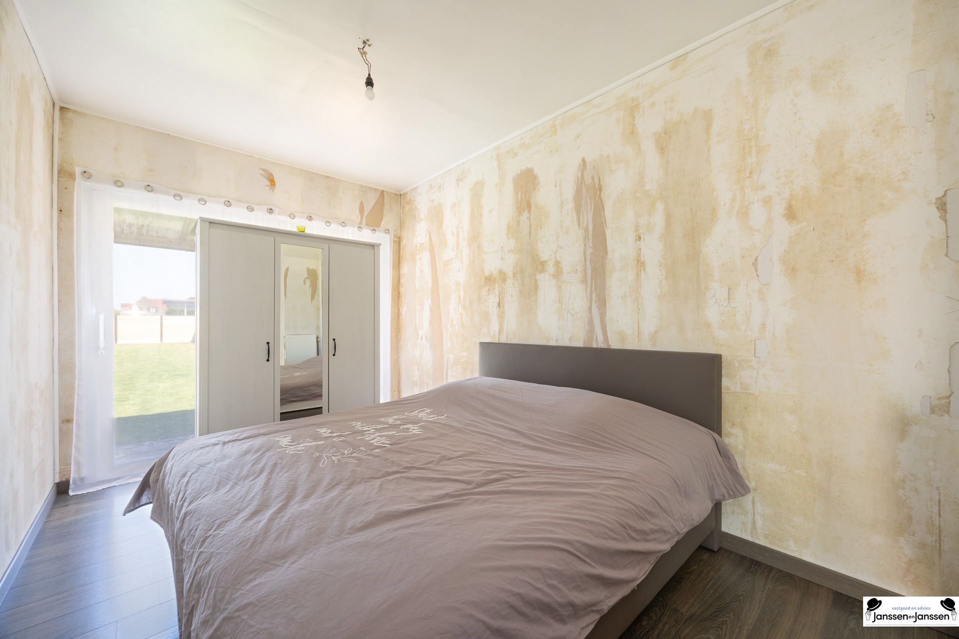 Charmante Woning met Historische Charme in Kapellen foto 13