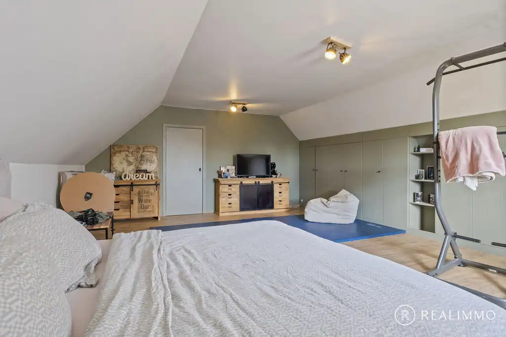 Exclusieve villa met ruime woonoppervlakte en rustige ligging! foto 28