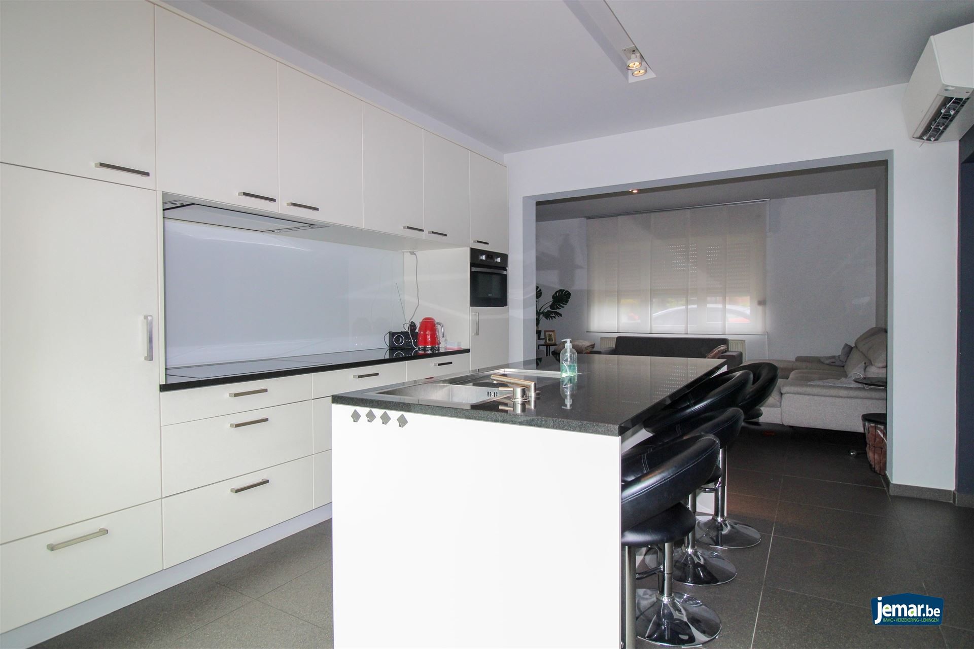 Huis foto 6