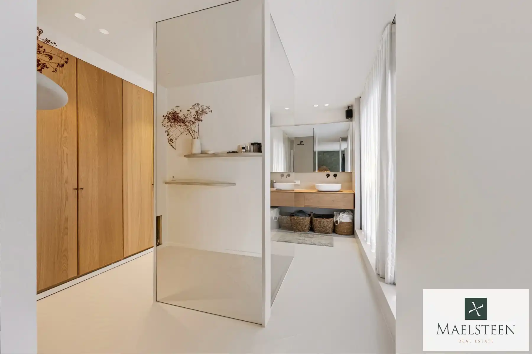 Top afgewerkte, instapklare villa op 1076 m² in Sint-Andries foto 42