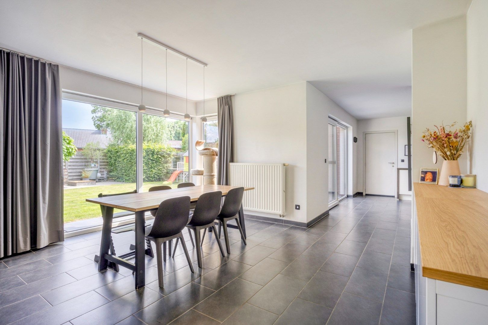 Instapklaar glvl appartement met 3 slpks en ruime tuin, centraal gelegen in Leopoldsburg !  foto 5