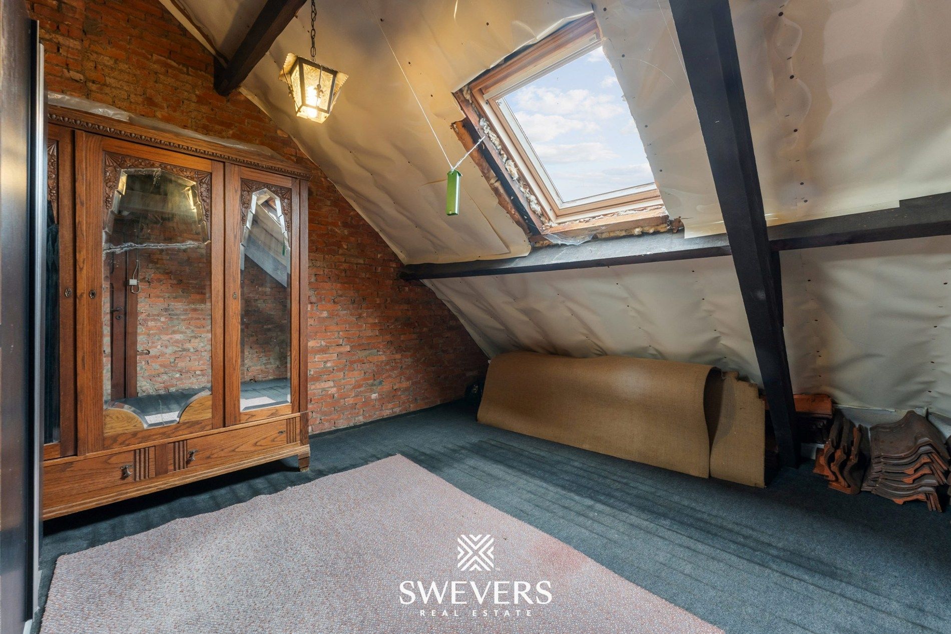 Te renoveren woning met veel karakter nabij het centrum  foto 22