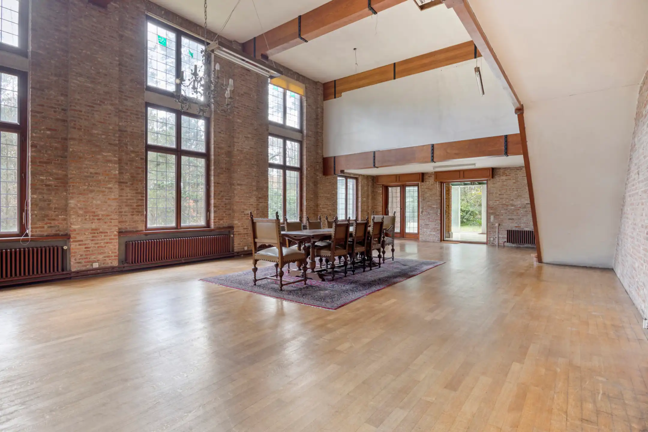 Uniek groen gelegen landhuis met eventuele praktijkruimte foto 20