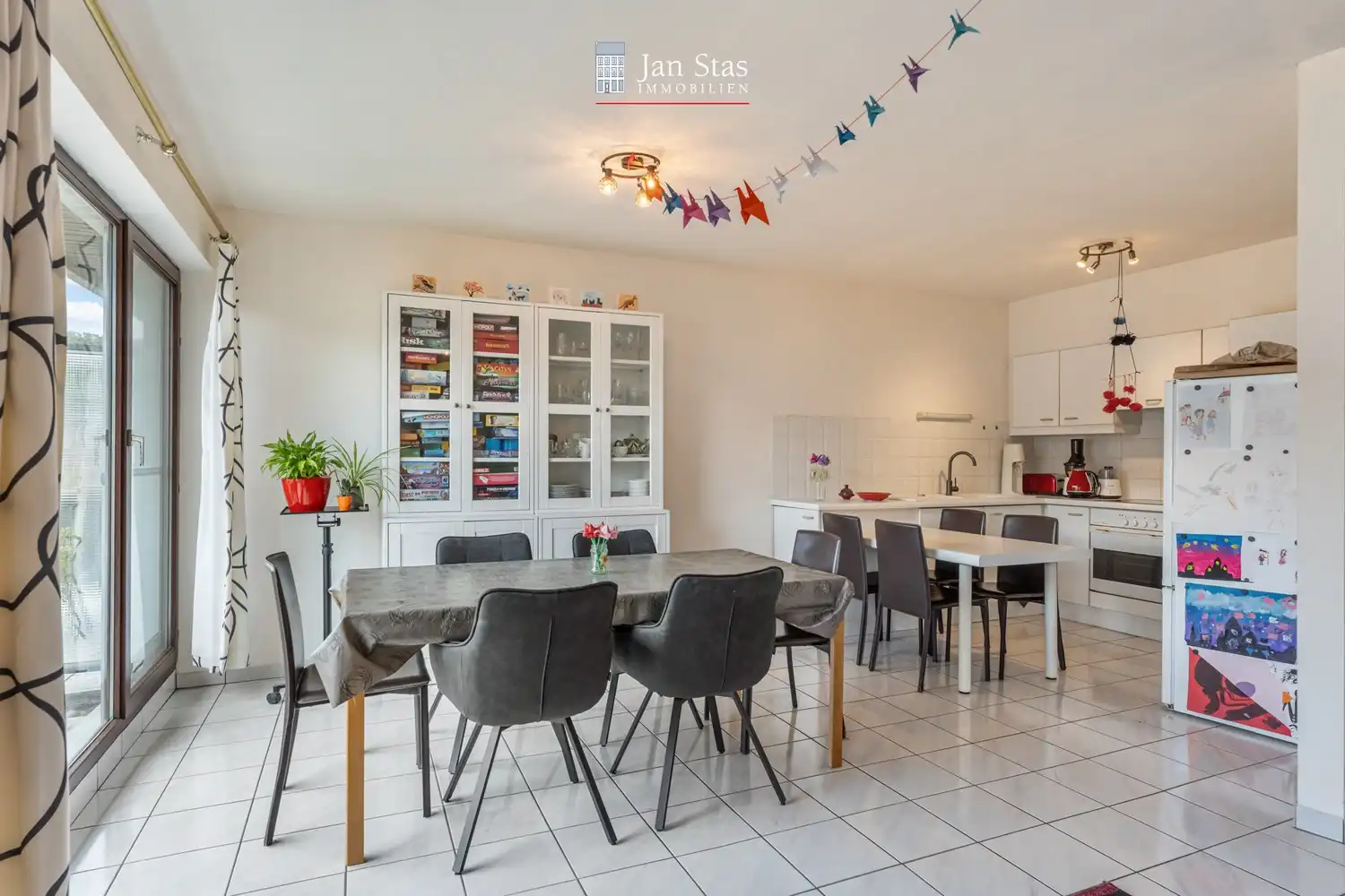Goed gelegen dakappartement met 2 slaapkamers, een terras en een garagebox te Kessel-Lo! foto 6