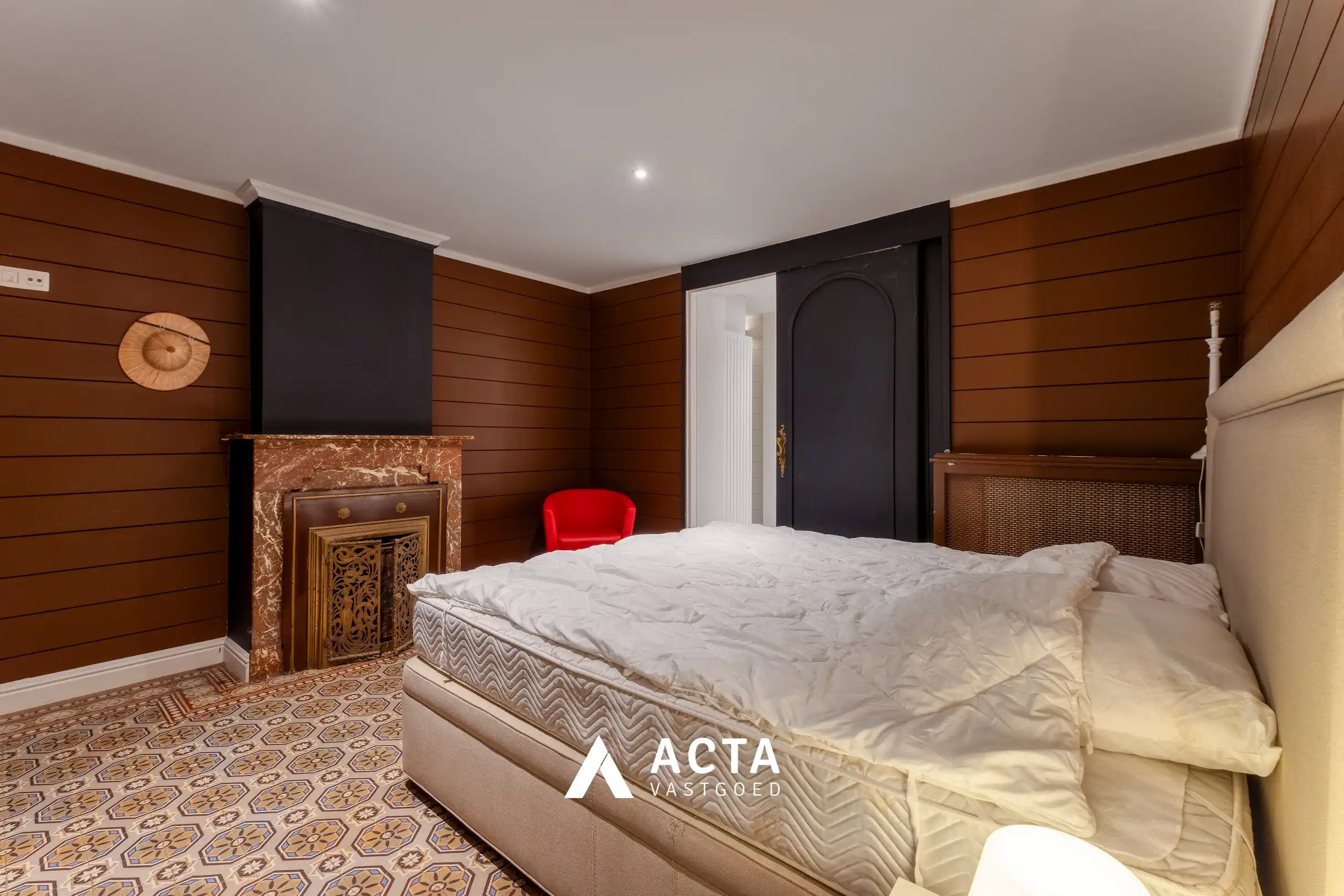 Gerenoveerd herenhuis in het centrum van Oostende foto 27