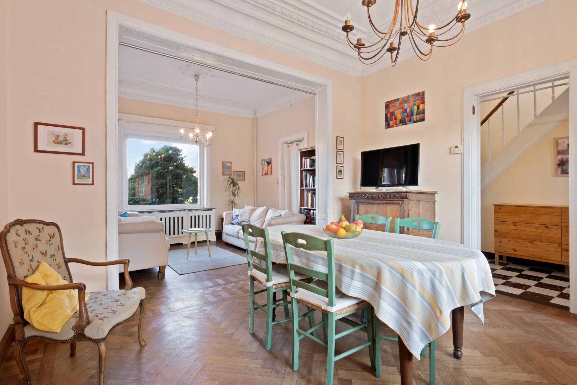 Karaktervolle burgerwoning met idyllische tuin te Pottes! foto 10