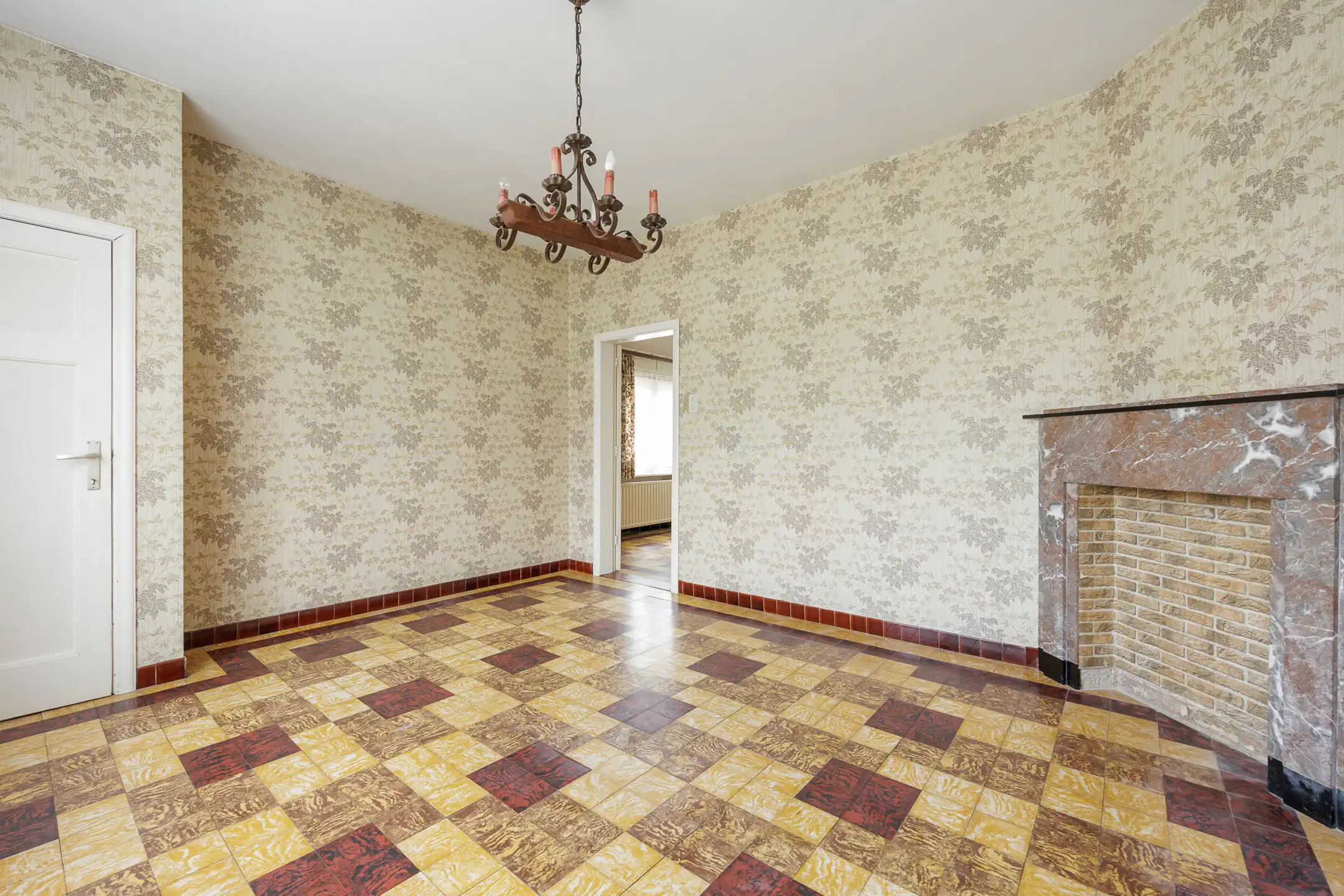 Te renoveren woning op mooi perceel van 1.519 m² (Zuid) foto 6