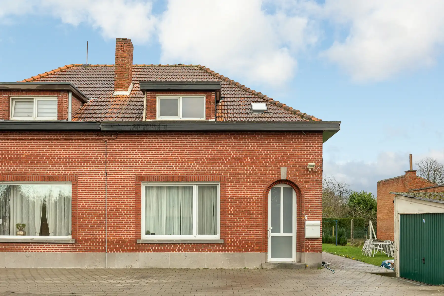 Waauw, ontdek deze charmante en recent vernieuwde woning foto 3