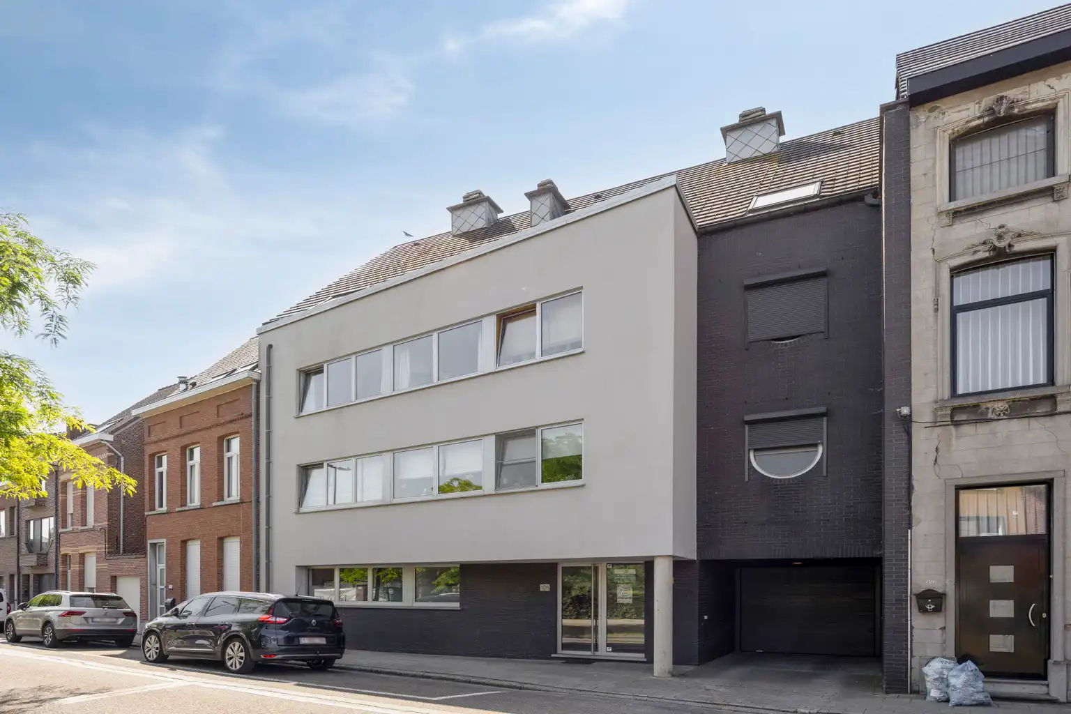 Ruim penthouse met 5 slaapkamers, 2 zuid terrassen en garage foto 2