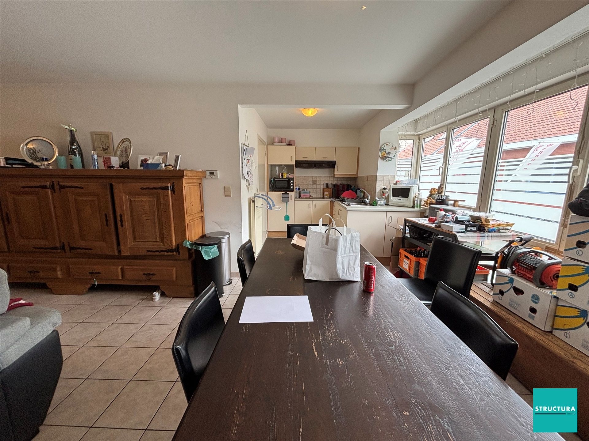 Appartement met 3 kamers in het  centrum van Steenhuffel foto 3