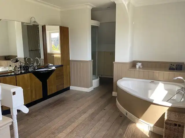 Interbellum villa in Bree centrum foto 31