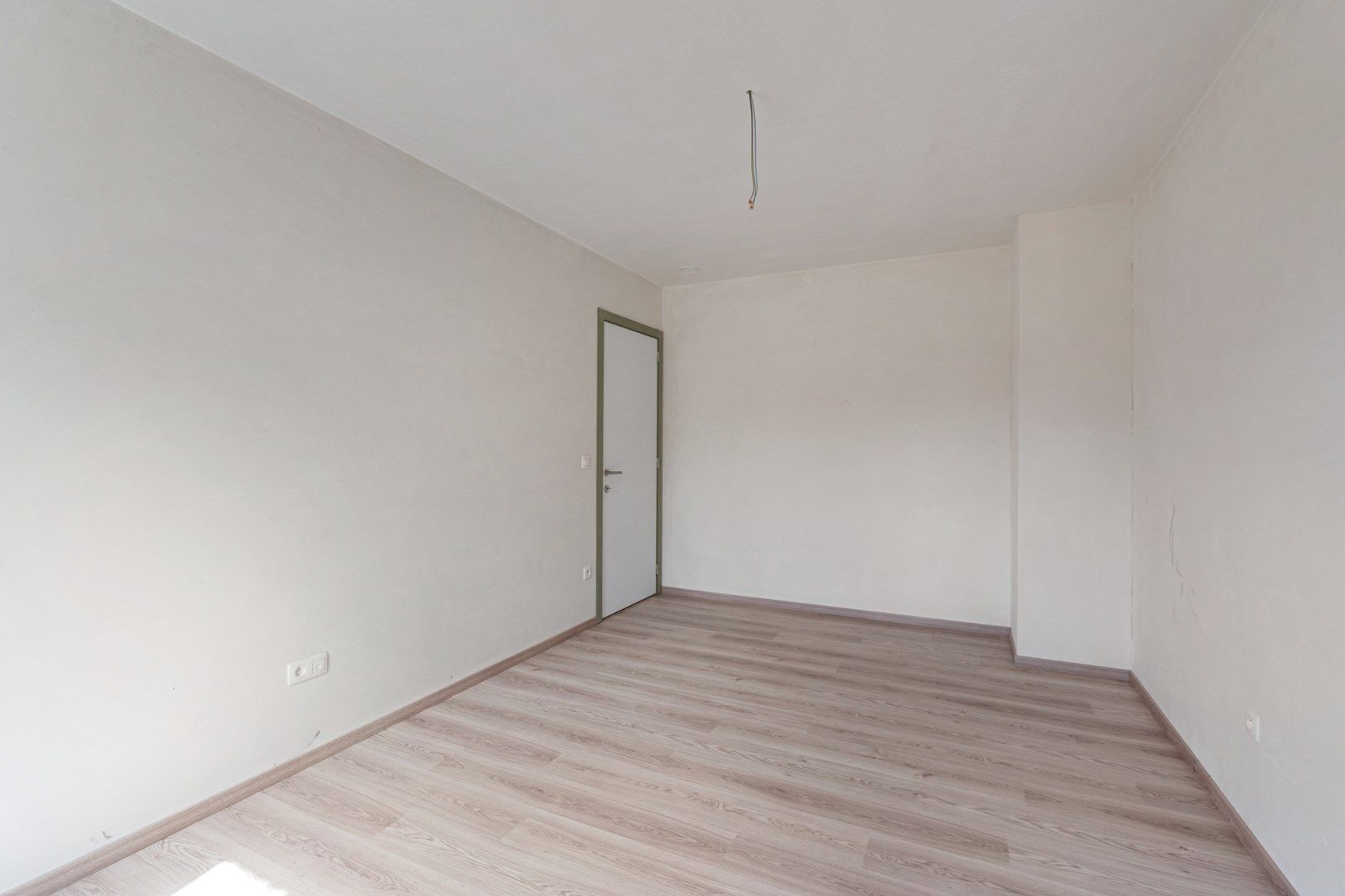 Volledig afgewerkte halfvrijstaande Bijna Energie Neutrale nieuwbouwwoning (BEN) op een perceel van 6a49ca op een gunstige locatie te Helchteren!  foto 20
