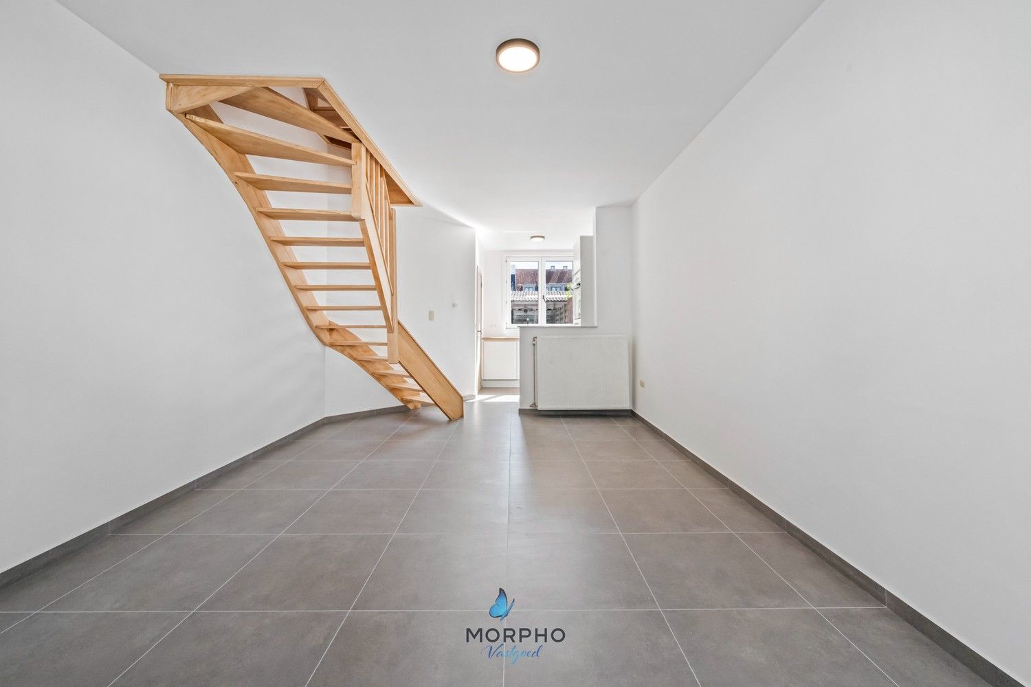 Recent gerenoveerde woning (2025) te koop met tuin in de geliefde Sint-Gilliswijk, Brugge foto {{pictureIndex}}