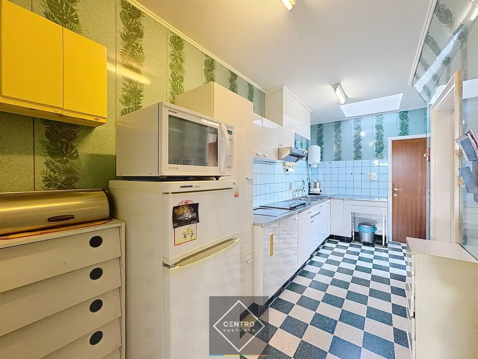 UITERST interessant gelegen woning te Sint-Andries! foto 8