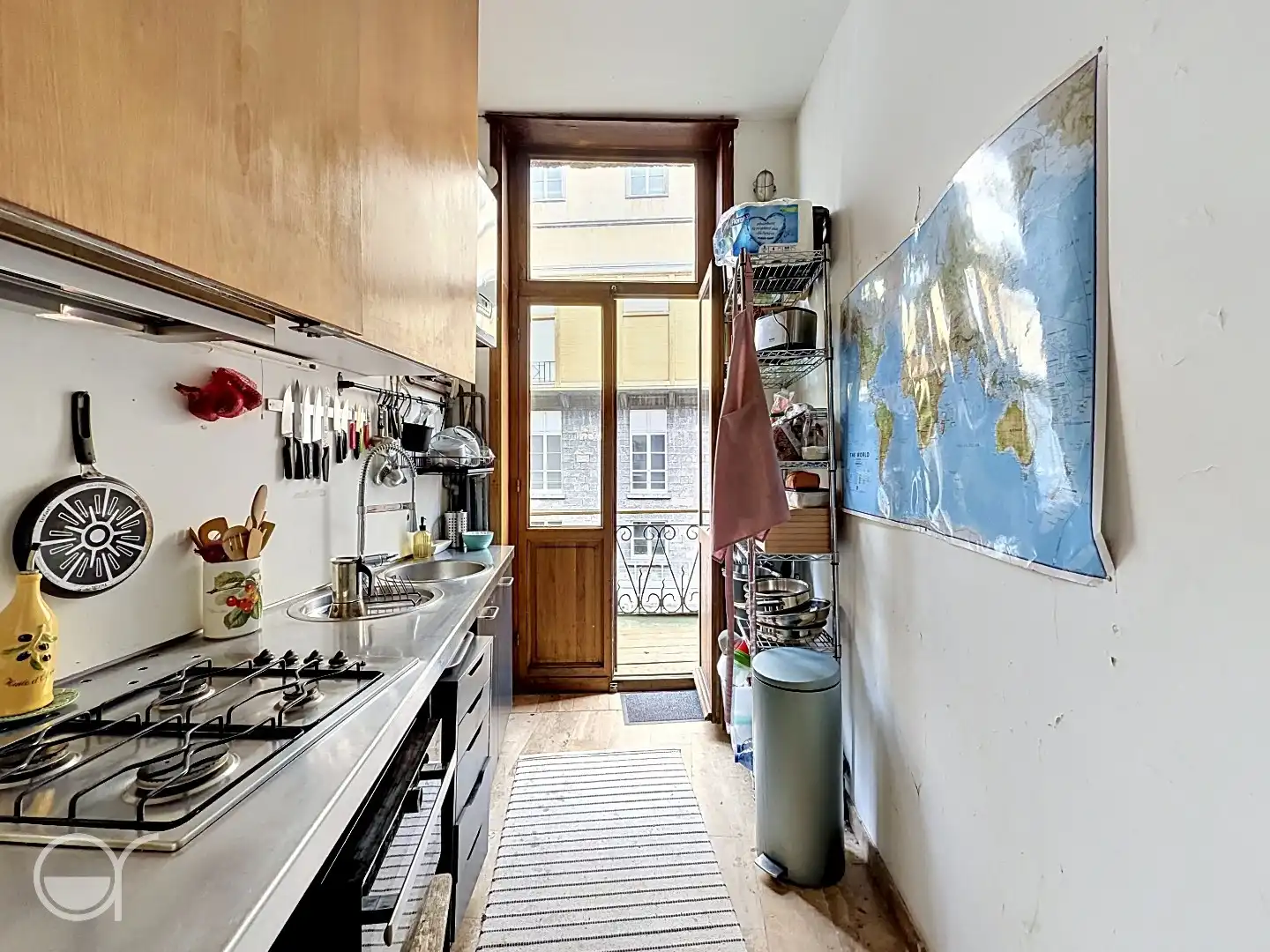 Gezellige woning gelegen aan de Ketelvaart te Gent foto 4