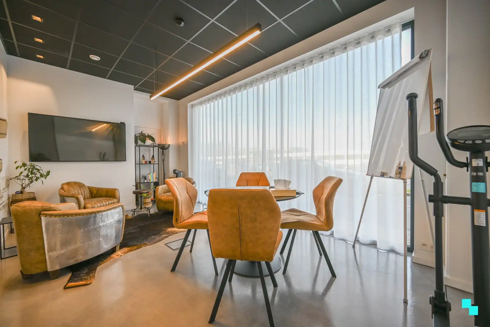 Terbeschikkingstelling van kantoorruimte in Waregem foto 5