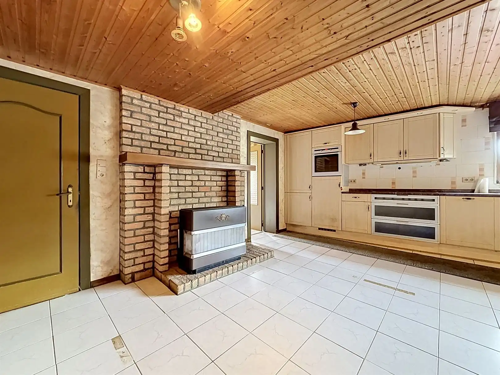 Te renoveren halfopen bebouwing, 4 slpks, garage en tuin foto 11