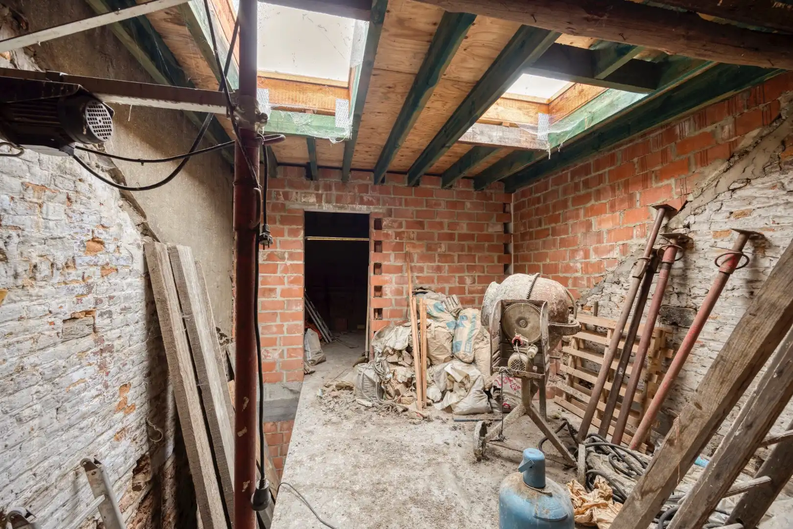 Cascowoning met veel potentieel, nabij het centrum foto 7