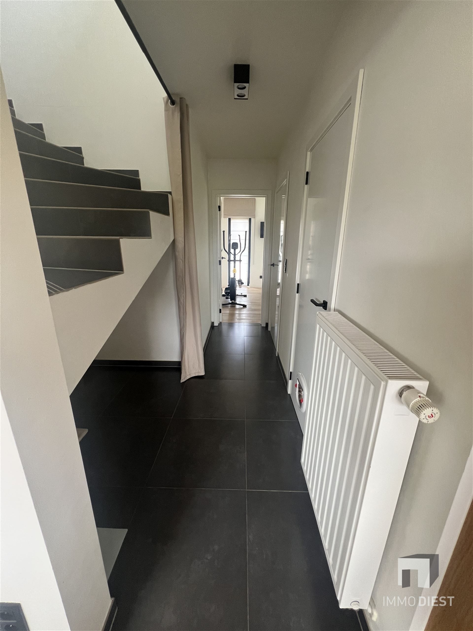 Modern duplex appartement met 3 slpkmrs foto 9