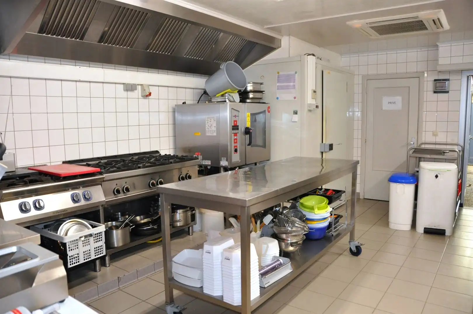 Handelspand met woonst foto 22
