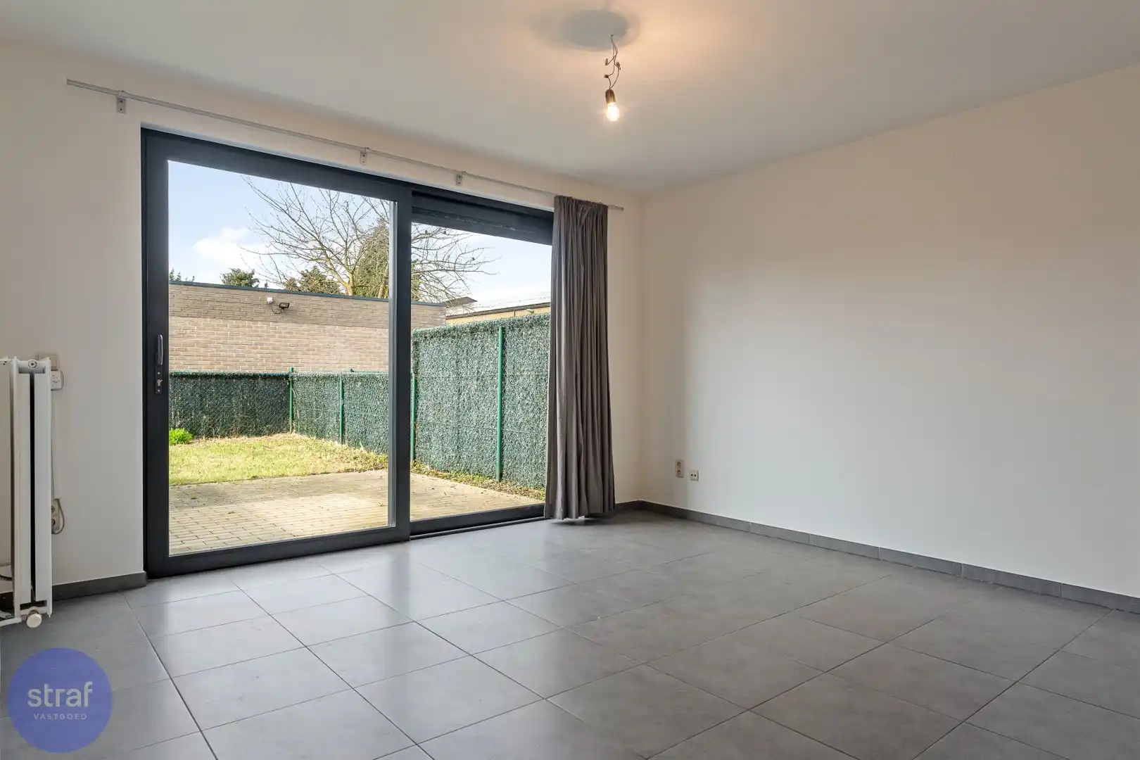 Instapklaar appartement met tuin te huur in Zwijndrecht – onmiddellijk beschikbaar foto 2