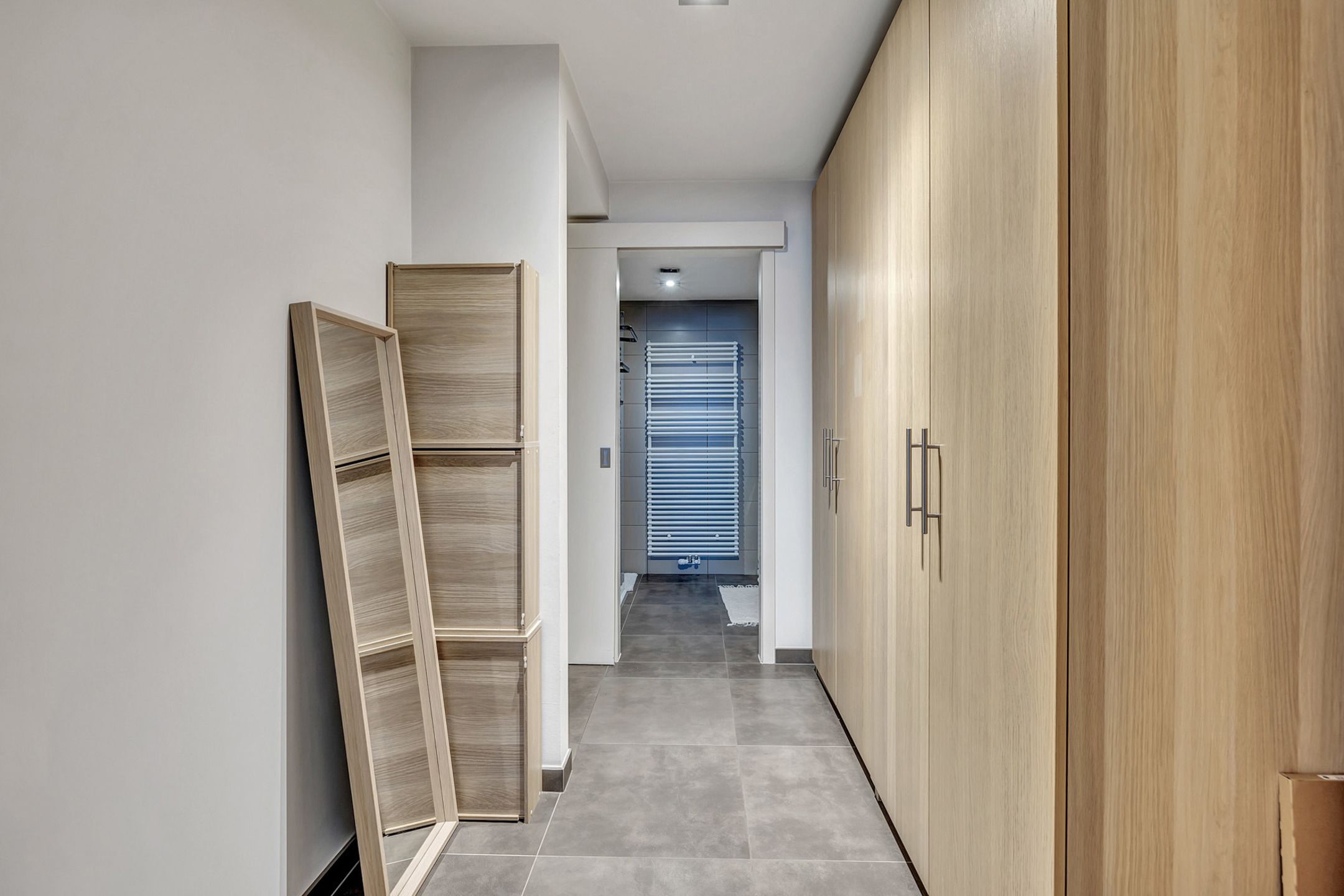 Modern appartement met terras en staanplaats in Denderleeuw foto 10