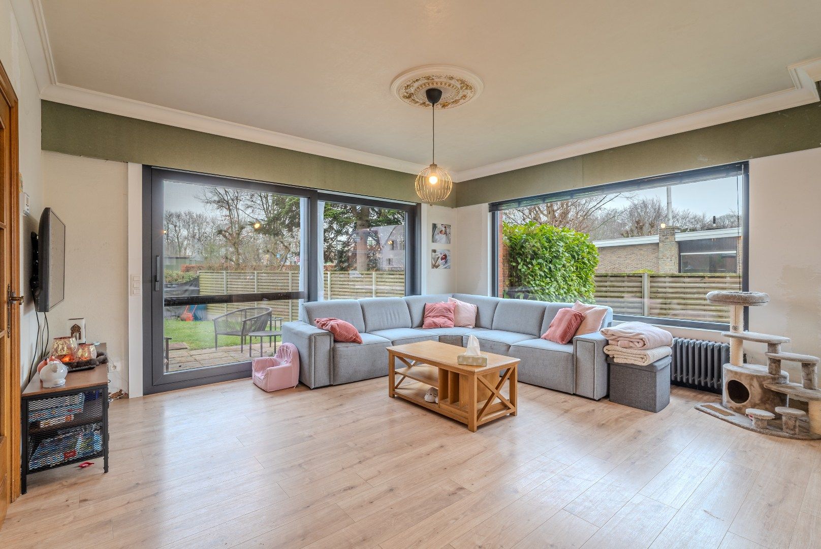 Ruime en karaktervolle villa op 750m² in Deerlijk foto 4