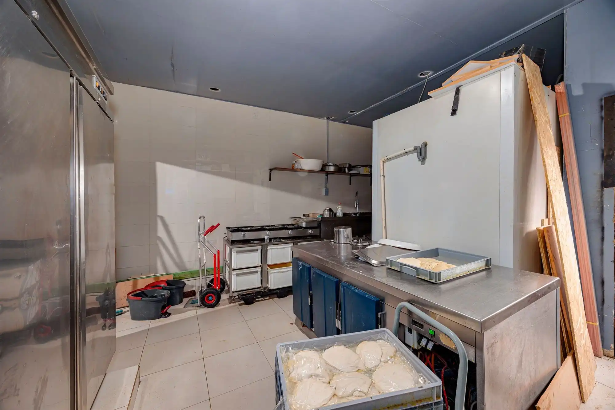 Handelspand met bakkerij en duplexappartement foto 10