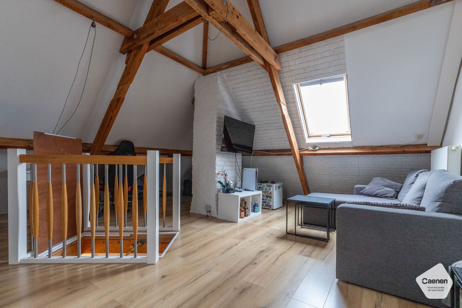 Energiezuinige en Veelzijdige half-open woning met 6 slaapkamers en GARAGE! foto 18