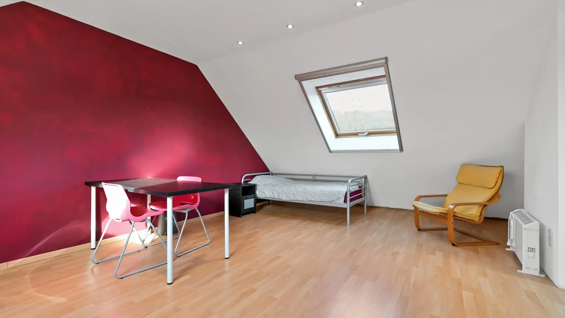 LINDEN - 🌳 HOB centrum Linden op 550 m2 foto 16