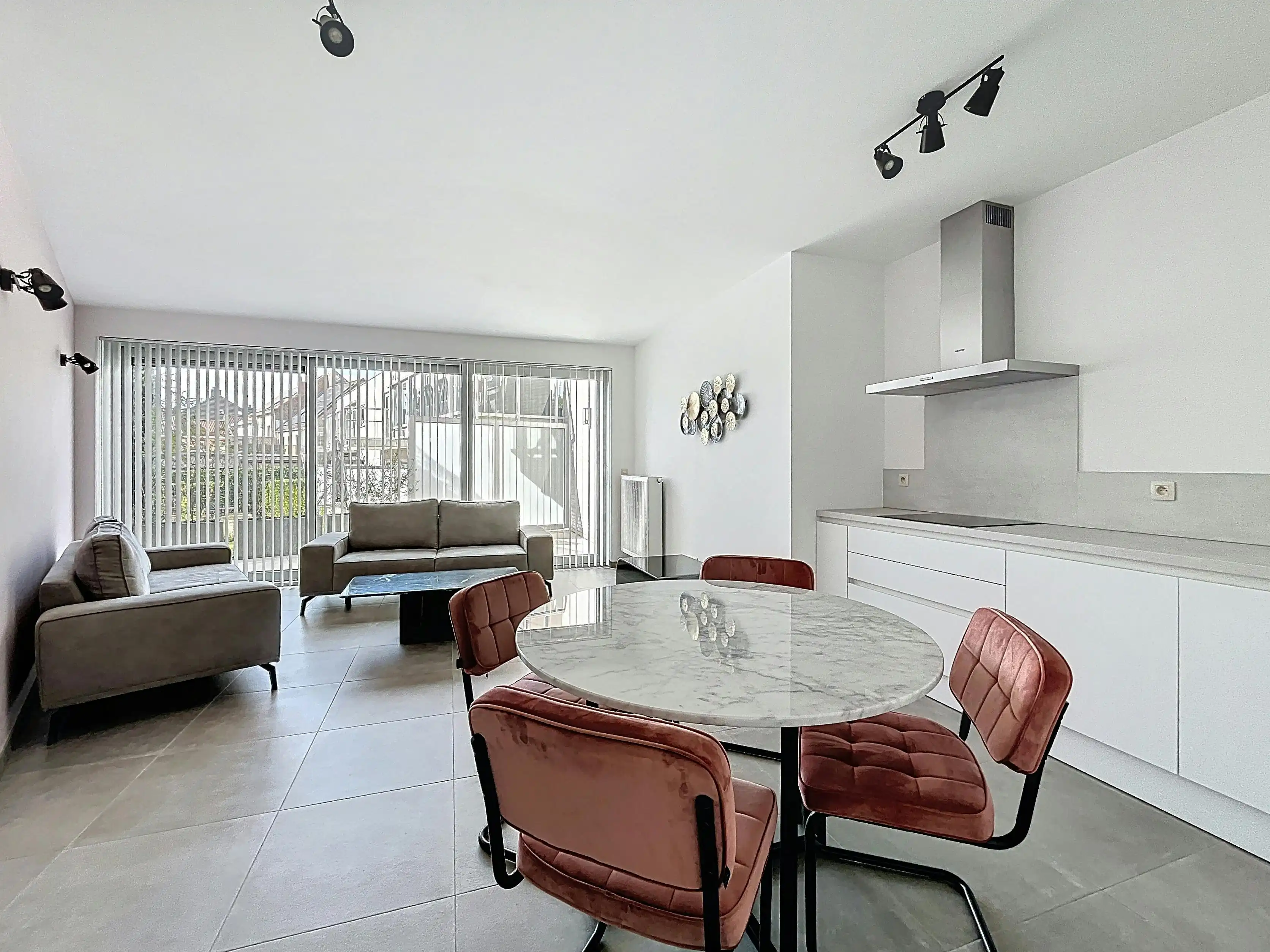 Instapklaar gelijkvloers appartement met 2 slaapkamers in Sint-Stevens-Woluwe foto 5